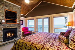 Standard King Suite in Lodge